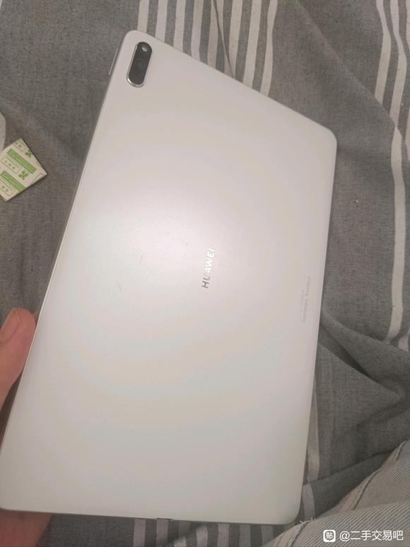 出一台开不了机的华为MatePad 10.4寸平板-4.jpg