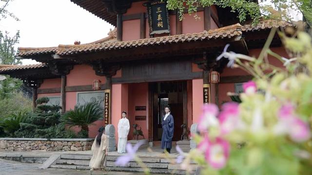 江苏有个投资100亿的国风景区，吃饭就像演武侠剧，适合全家出游-5.jpg